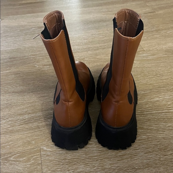 Zara Leather Lug Sole Chunky Ankle Chelsea Combat Boots Cognac Brown Black 37 - Picture 8 of 13